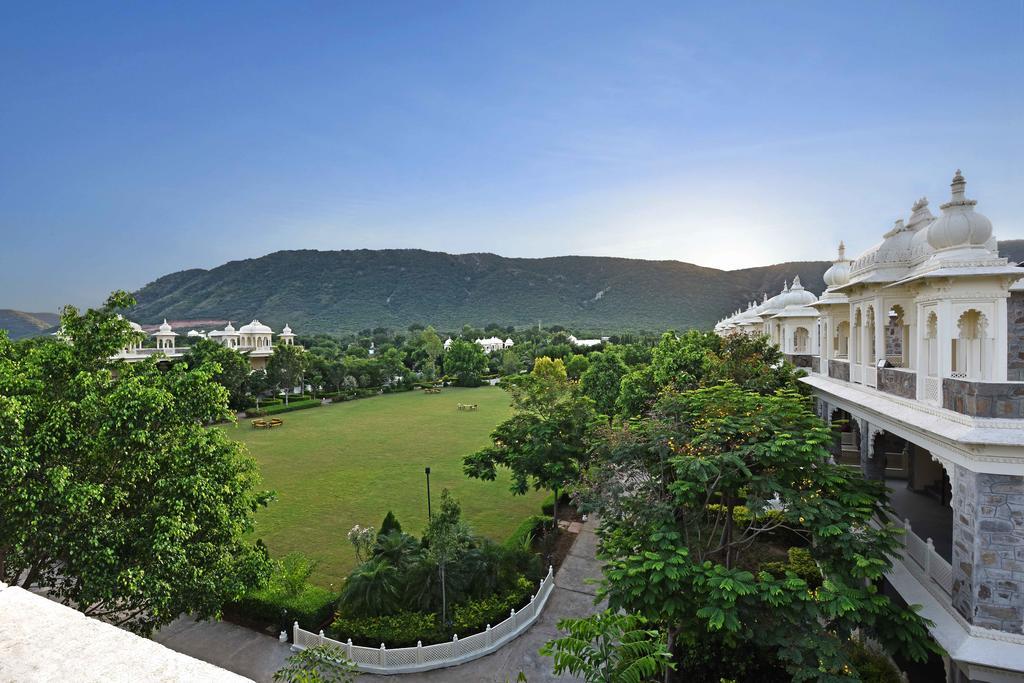 Hotel The Udaibagh Udaipur Exterior foto