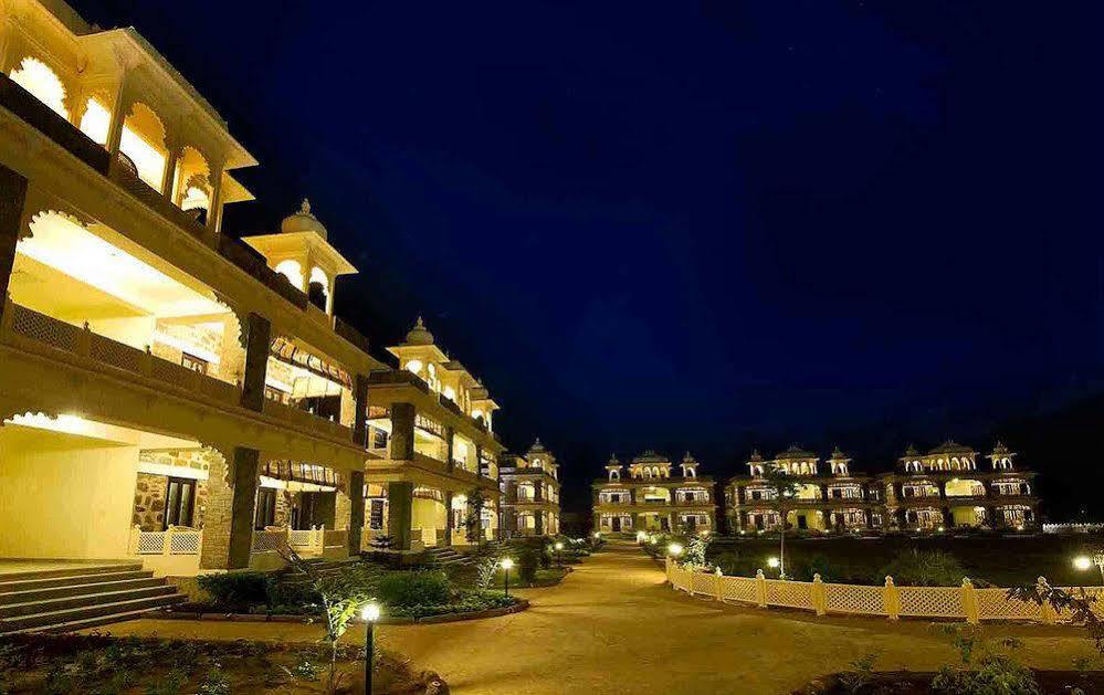 Hotel The Udaibagh Udaipur Exterior foto