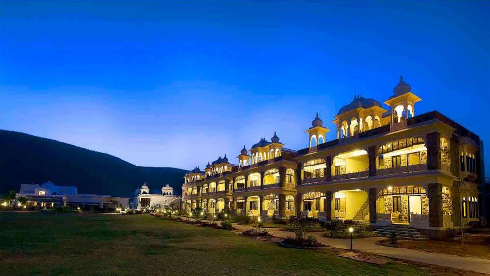 Hotel The Udaibagh Udaipur Exterior foto